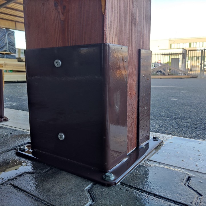 Porta Pilastri zincati e verniciati Marrone