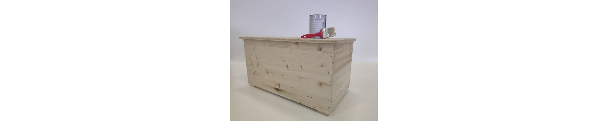 Cassapanca in legno